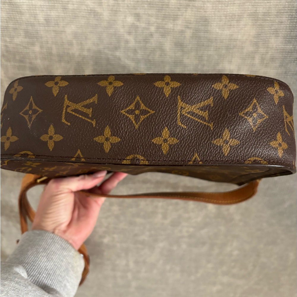 Louis Vuitton Vintage St.Cloud GM Brown Monogram Crossbody Bag - Picture 6 of 10